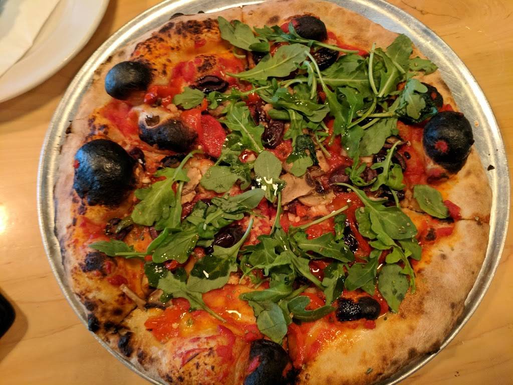 King Dough | restaurant | 108 W 6th St, Bloomington, IN 47404, USA | 8122878931 OR +1 812-287-8931