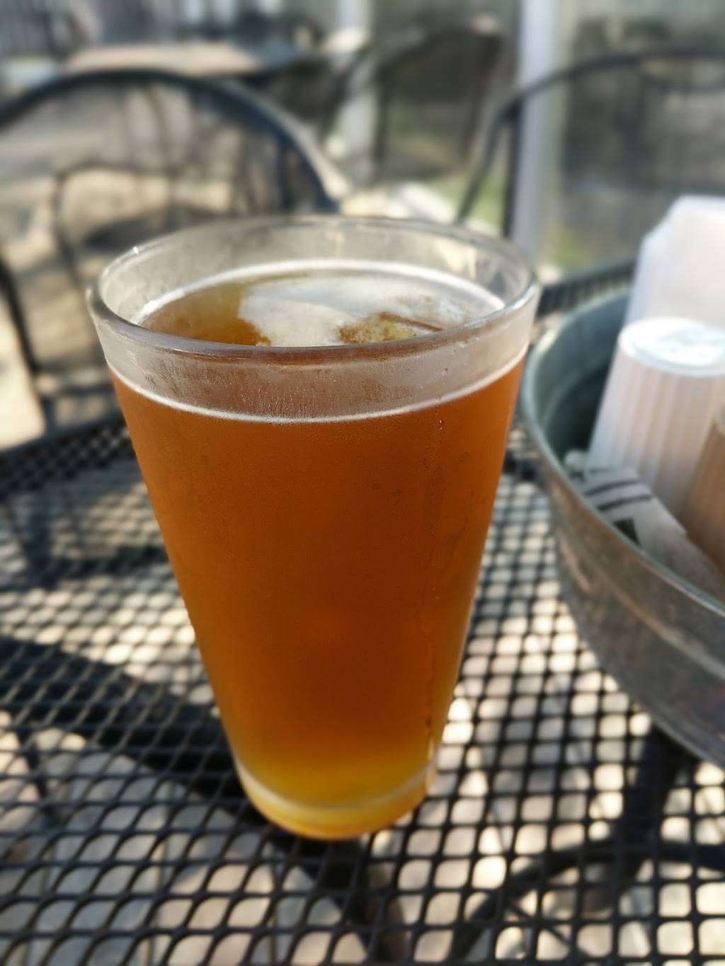 Paint Creek Tavern | restaurant | 613 N Main St, Rochester, MI 48307, USA | 2487594205 OR +1 248-759-4205