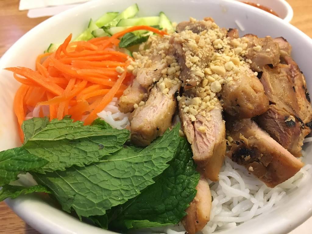 Saigon BBQ | restaurant | 140 Old County Rd, Brisbane, CA 94005, USA | 4154681310 OR +1 415-468-1310