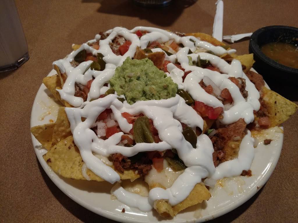 El Coco Loco | restaurant | 205 Main St, West Chicago, IL 60185, USA | 6302931101 OR +1 630-293-1101