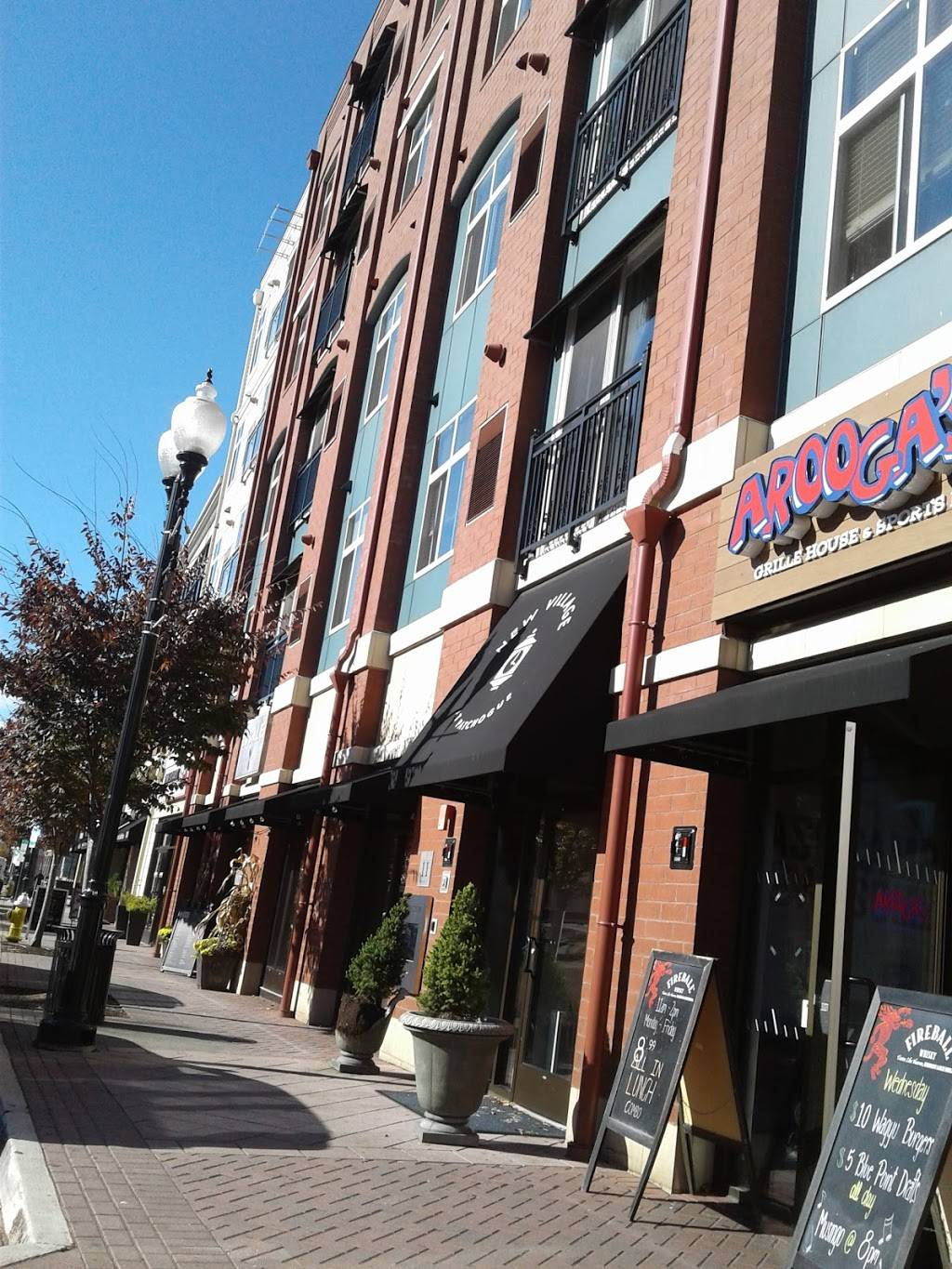 12 Corazones | restaurant | 86-22 Roosevelt Ave, Jackson Heights, NY 11372, USA | 7182055575 OR +1 718-205-5575