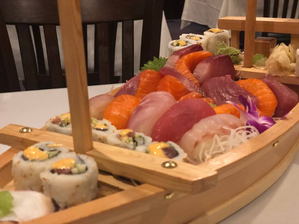 Lemon Thai & Sushi | restaurant | 470 S Main St, Manchester, NH 03102, USA | 6032183879 OR +1 603-218-3879