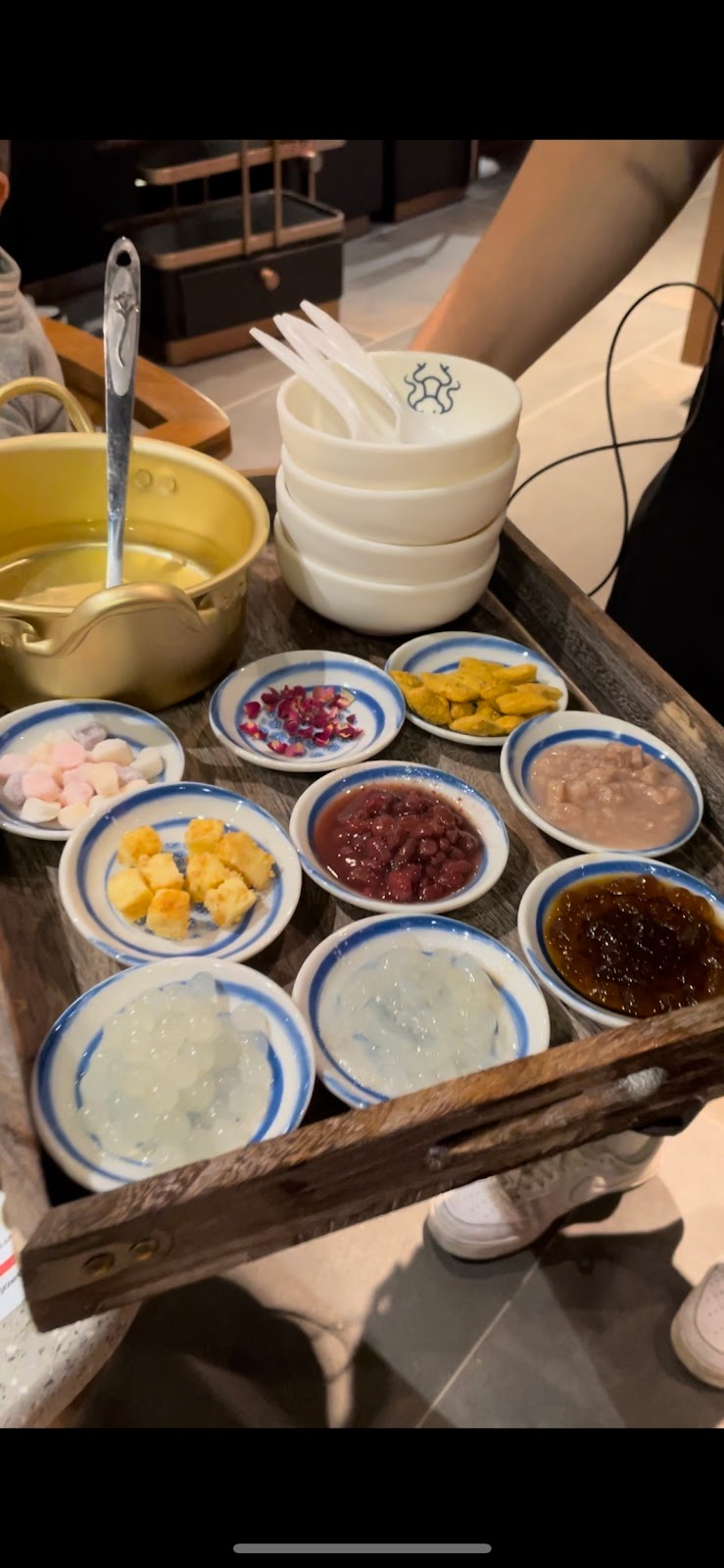 Da Long Yi Hot Pot | restaurant | 42-22 Crescent St, Queens, NY 11101, USA | 9178895539 OR +1 917-889-5539