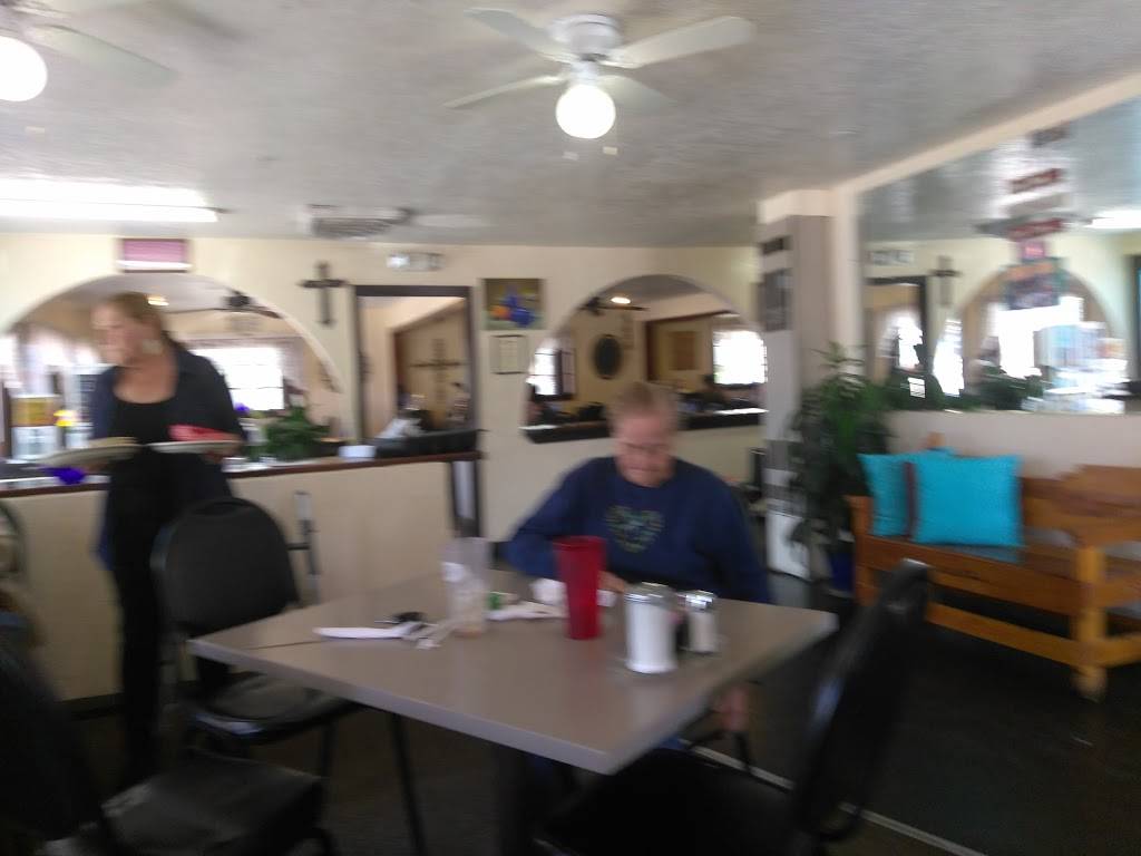 Lollies New Mexican Food | restaurant | 424 Isleta Blvd SW, Albuquerque, NM 87105, USA | 5054529096 OR +1 505-452-9096