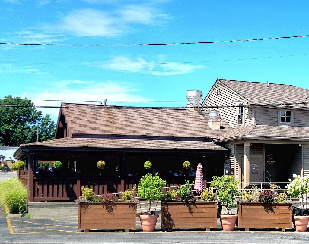 Wright Place | restaurant | 34300 Chardon Rd, Willoughby Hills, OH 44094, USA | 4409441074 OR +1 440-944-1074