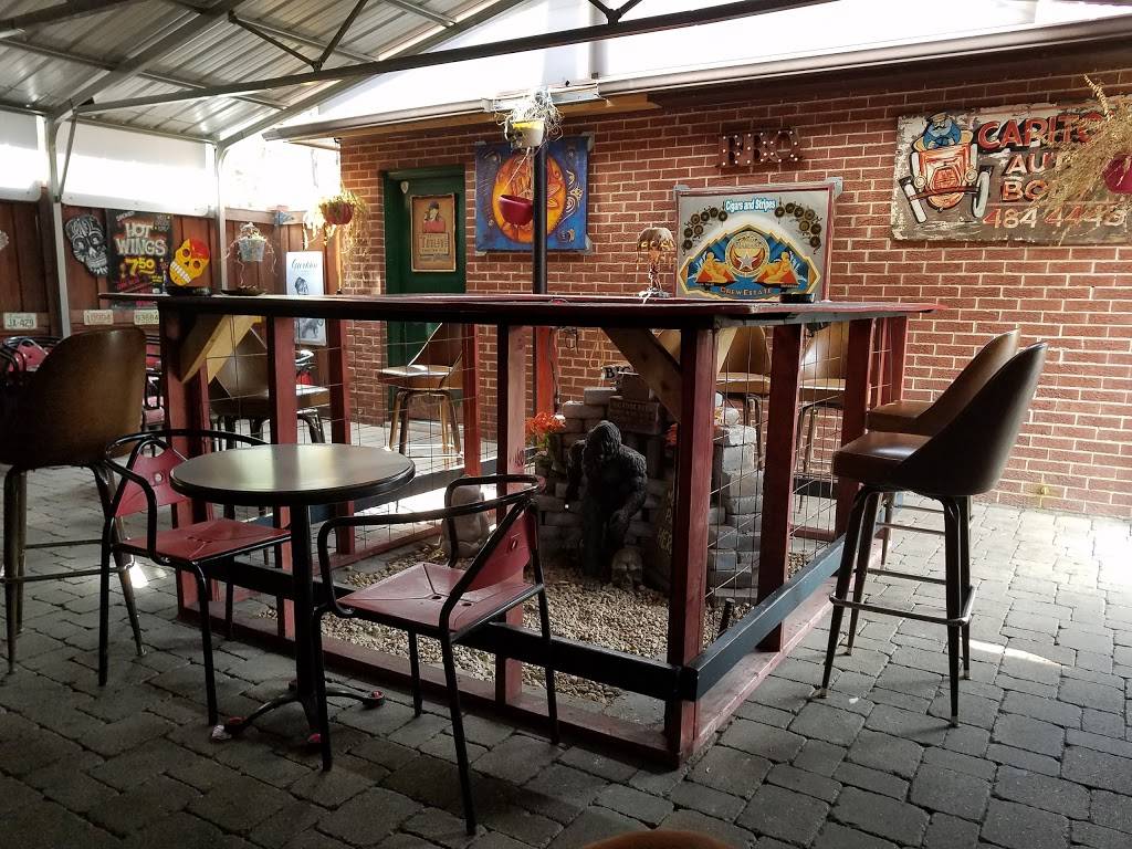 Cigars & Stripes BBQ Lounge | night club | 6715 Ogden Ave, Berwyn, IL 60402, USA | 7084841043 OR +1 708-484-1043