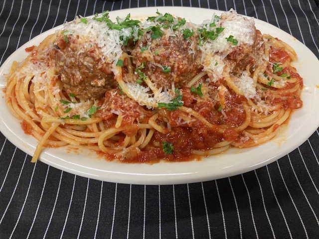 Pasquales Pasta House | restaurant | 301 Broad St, Elyria, OH 44035, USA | 4403661816 OR +1 440-366-1816