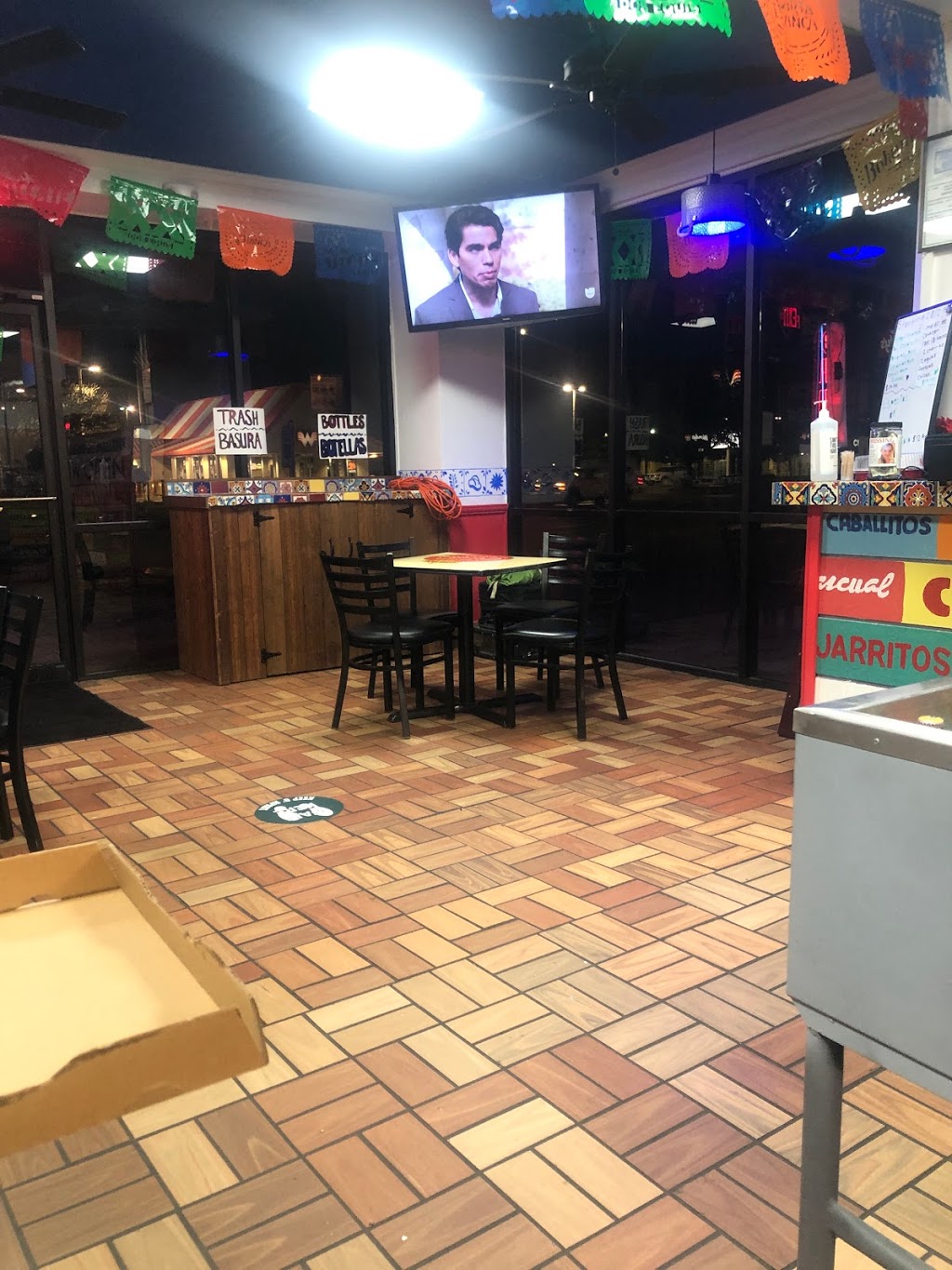 Mini Tacos El Puesto | restaurant | 518 SW Military Dr, San Antonio, TX 78221, USA | 2102367814 OR +1 210-236-7814