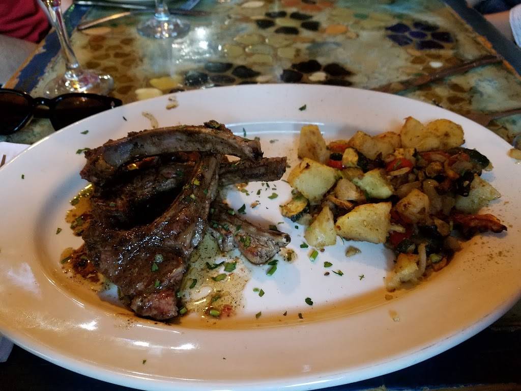 Mombar | restaurant | 2522 Steinway St, Astoria, NY 11103, USA | 7187262356 OR +1 718-726-2356