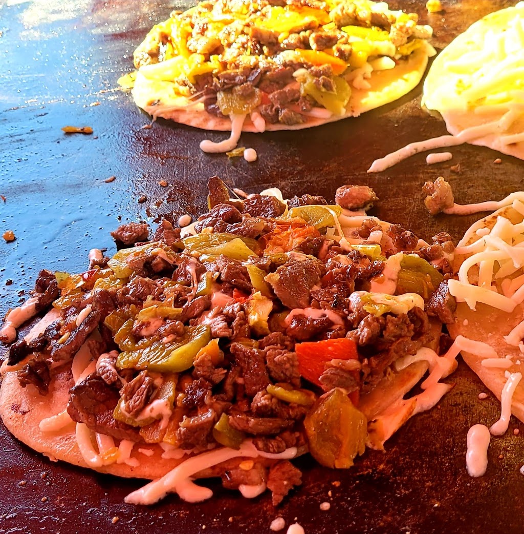 Dusty Dogos LLC | meal takeaway | 2706 Sunshine W Plaza Dr, Albuquerque, NM 87121, USA | 5054108314 OR +1 505-410-8314