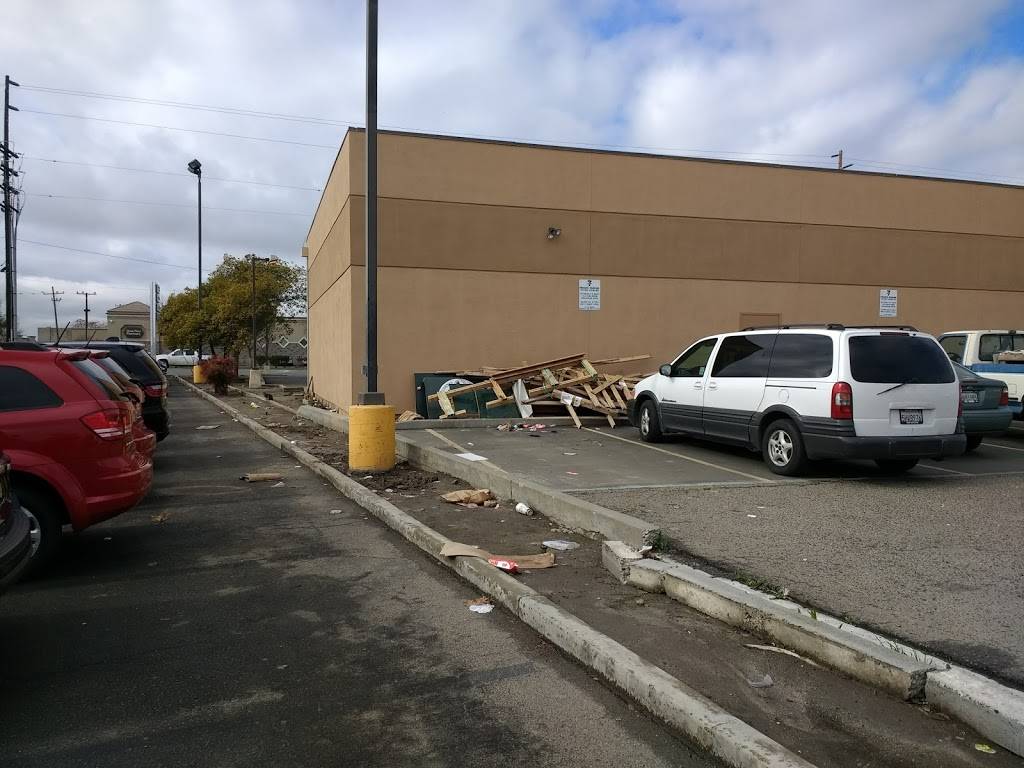 Papa Murphys Take N Bake Pizza | meal takeaway | 375 N 11th Ave, Hanford, CA 93230, USA | 5595829191 OR +1 559-582-9191