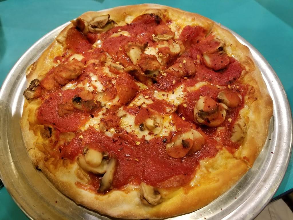 Grotto Pizza | restaurant | 793 Garfield Pkwy, Bethany Beach, DE 19930, USA | 3025373278 OR +1 302-537-3278