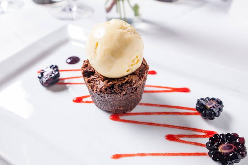 The Crossing | restaurant | 7823 Forsyth Blvd, Clayton, MO 63105, USA | 3147217375 OR +1 314-721-7375