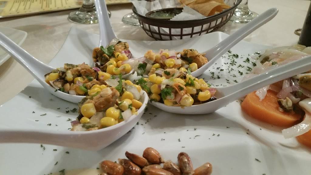 Lemon Tree Restaurant | restaurant | 12591 Whittington Dr, Houston, TX 77077, USA | 2815560690 OR +1 281-556-0690