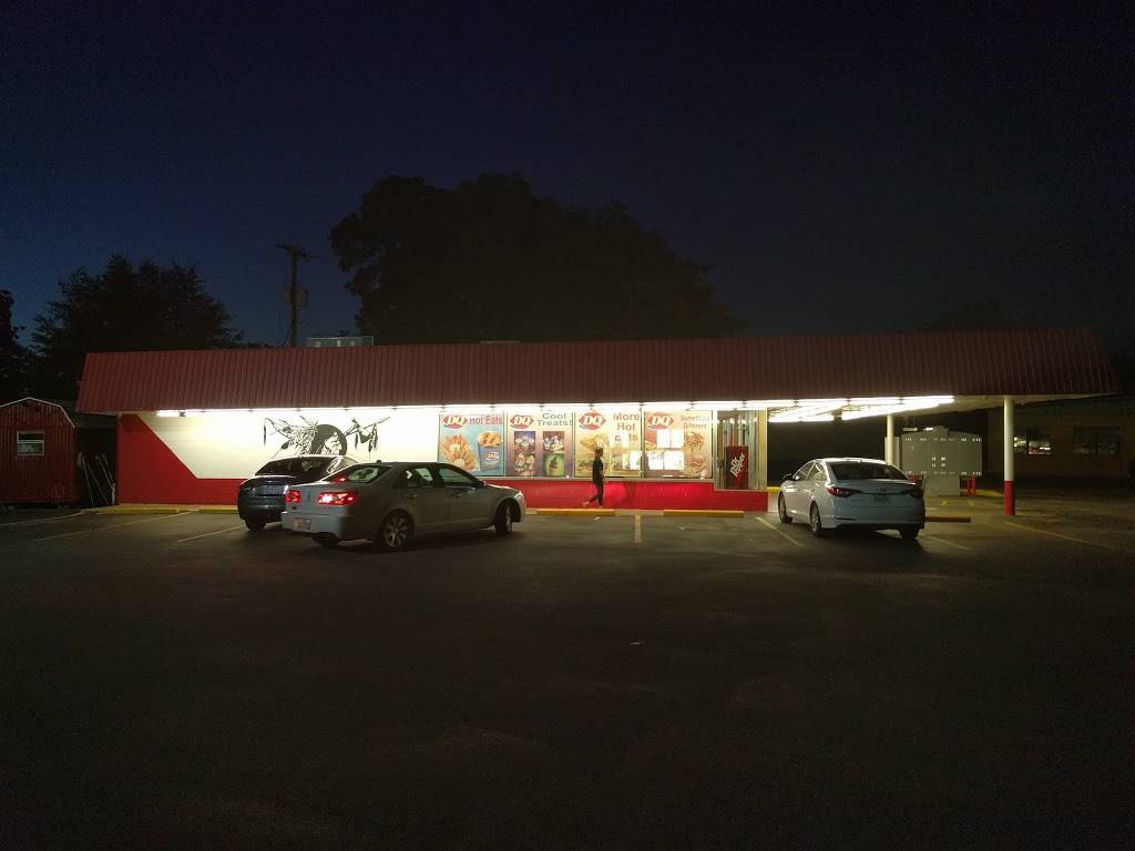 Dairy Queen | restaurant | 700 S Main St, Winnsboro, TX 75494, USA | 9033426969 OR +1 903-342-6969