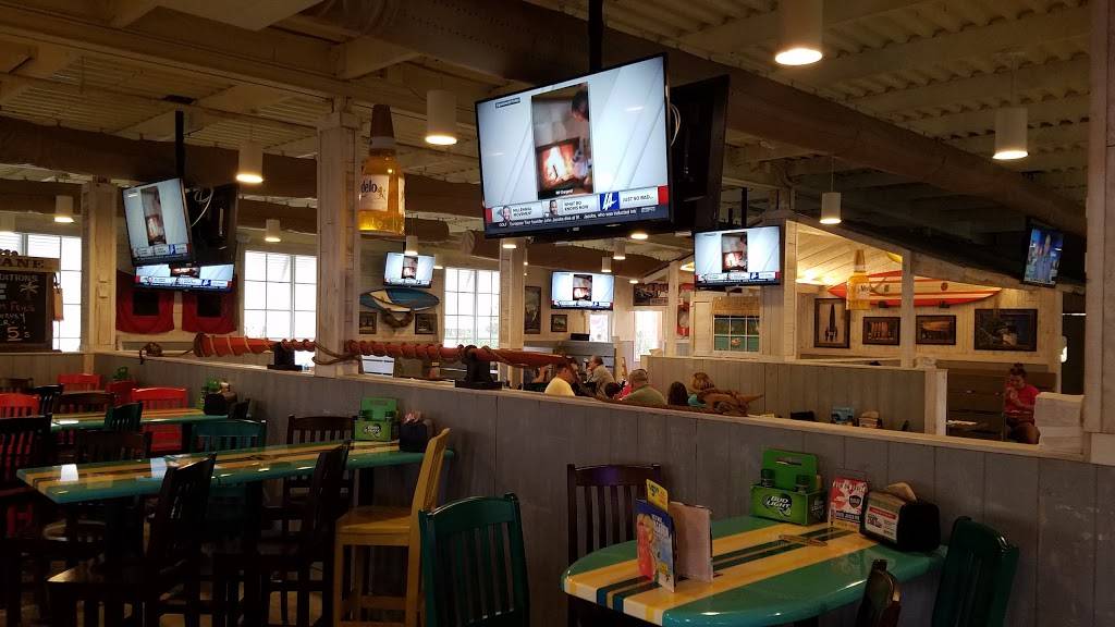 Hurricane Grill & Wings | restaurant | 11048 International Dr, Orlando, FL 32821, USA | 4079883530 OR +1 407-988-3530