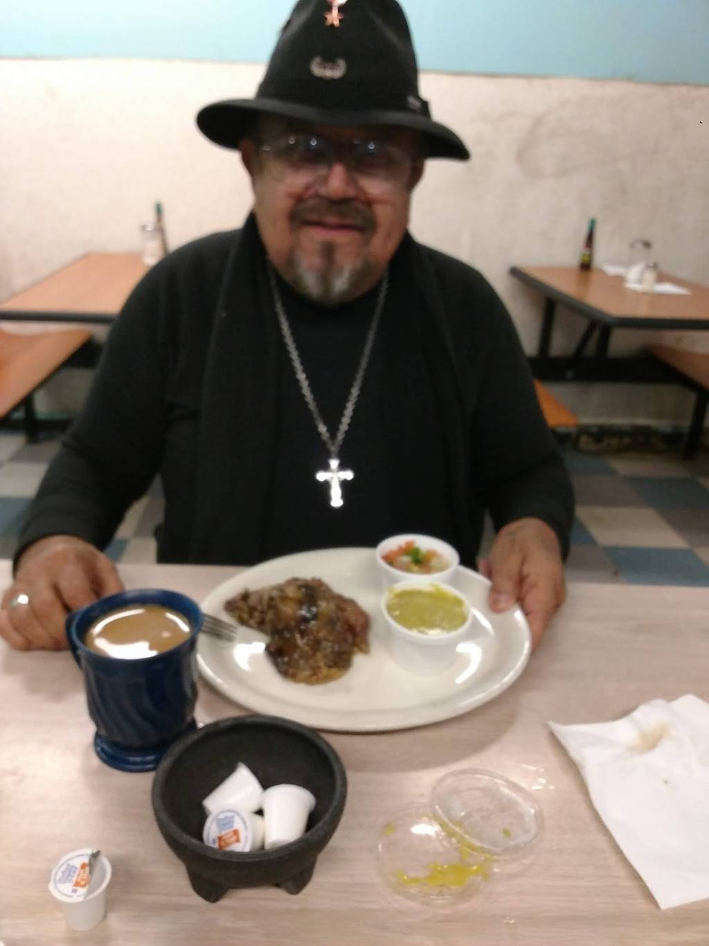 Sergos Molino | restaurant | 641 Ruiz St, San Antonio, TX 78207, USA | 2102242122 OR +1 210-224-2122