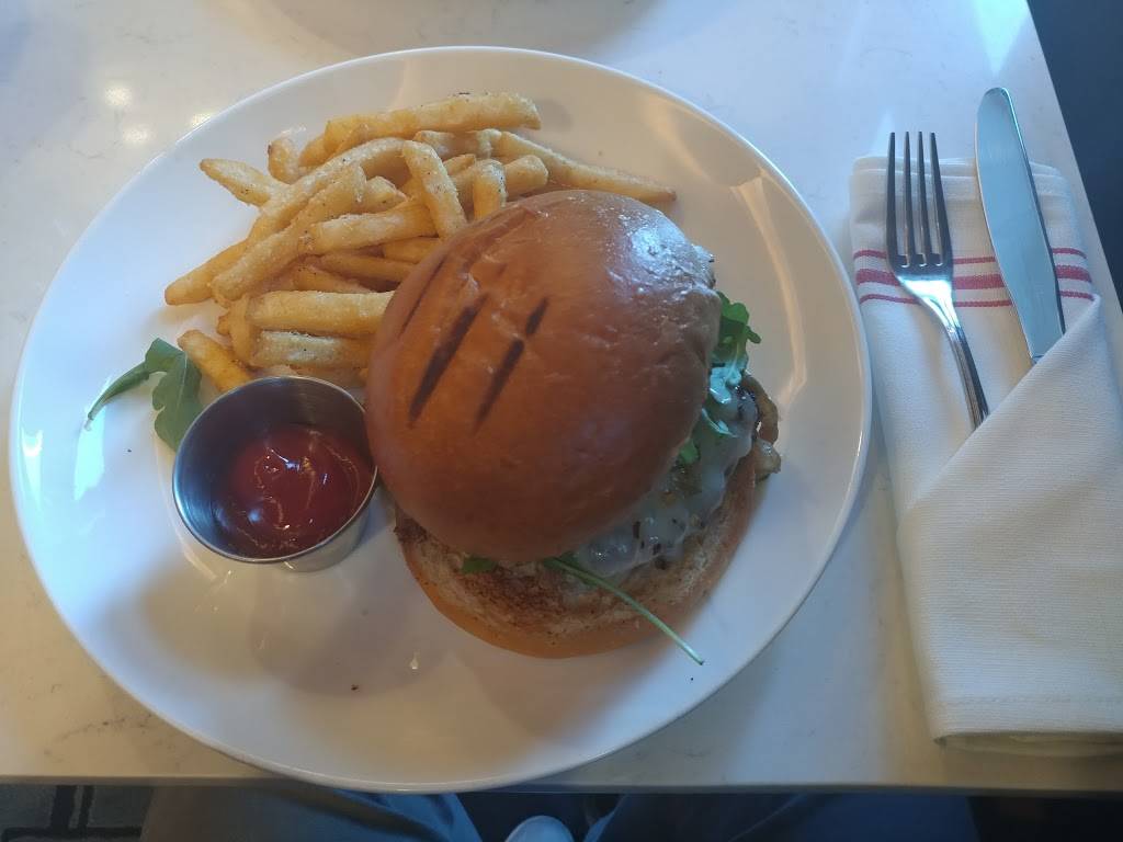 Hudson Bar Room | restaurant | 1405, 444 10th Ave, New York, NY 10001, USA | 6469525980 OR +1 646-952-5980