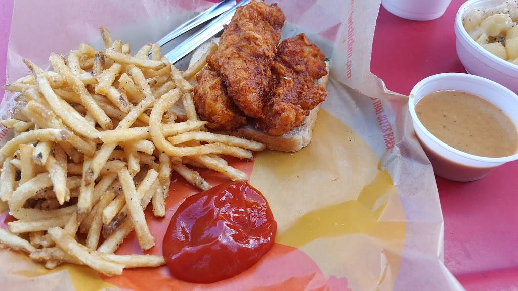 Joellas Hot Chicken Middletown | restaurant | 13401 Shelbyville Rd #101, Louisville, KY 40223, USA | 5022541111 OR +1 502-254-1111