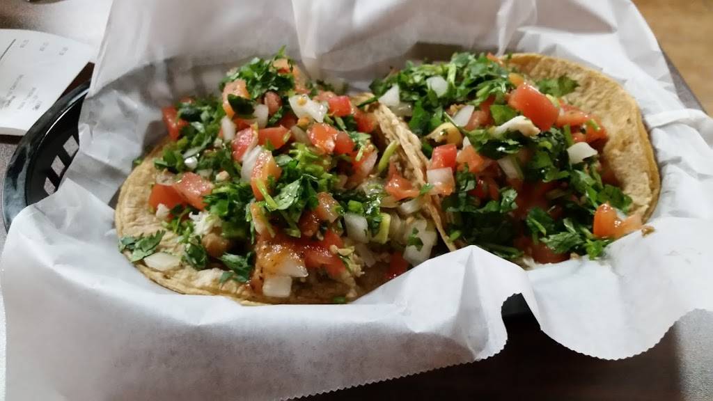 Los Compadres Mexican Taqueria in Batavia | restaurant | 40 Oak St, Batavia, NY 14020, USA | 5852504067 OR +1 585-250-4067