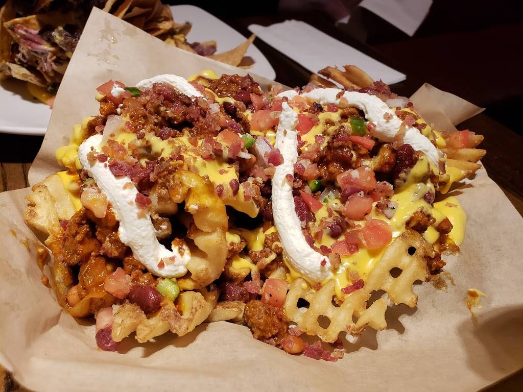 Guy Fieri’s Mt. Pocono Kitchen | restaurant | 312 Woodland Rd, Mt Pocono, PA 18344, USA | 5705809990 OR +1 570-580-9990