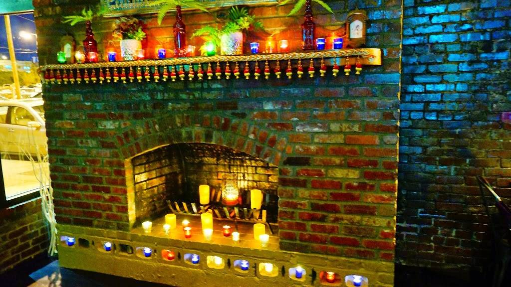 Chauhan Ale & Masala House | restaurant | 123 12th Ave N, Nashville, TN 37203, USA | 6152428426 OR +1 615-242-8426