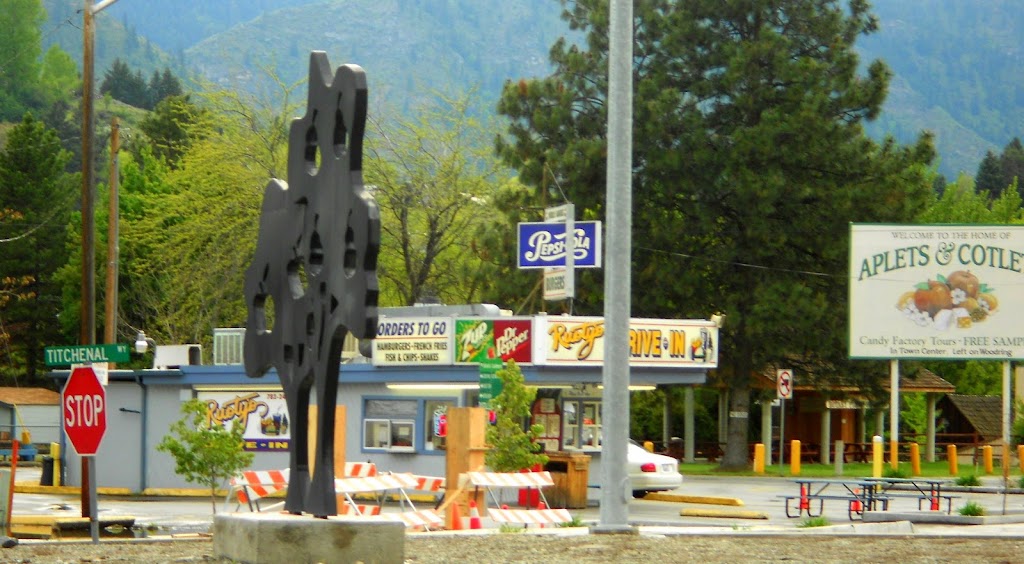 Rustys Drive In | restaurant | 700 Cotlets Way, Cashmere, WA 98815, USA | 5097822425 OR +1 509-782-2425