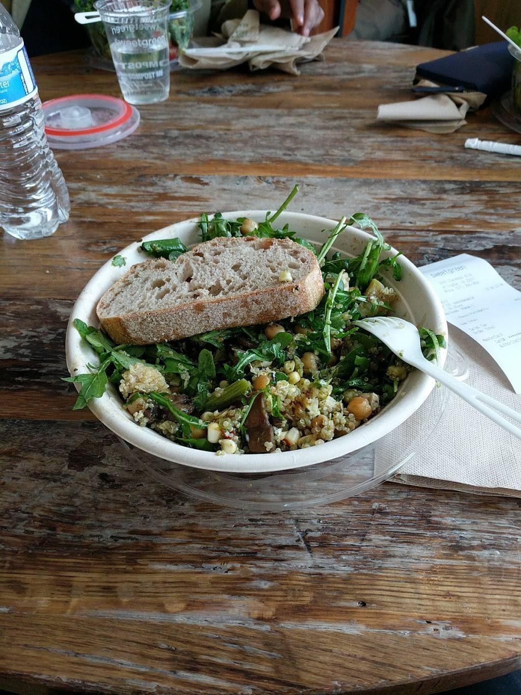 sweetgreen | restaurant | 3100 Clarendon Blvd, Arlington, VA 22201, USA | 5712903956 OR +1 571-290-3956