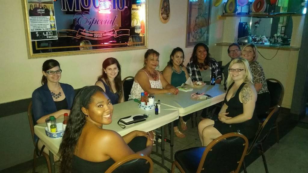 La Pupusa Loca | restaurant | 4316 W Thomas Rd, Phoenix, AZ 85031, USA | 6023528358 OR +1 602-352-8358