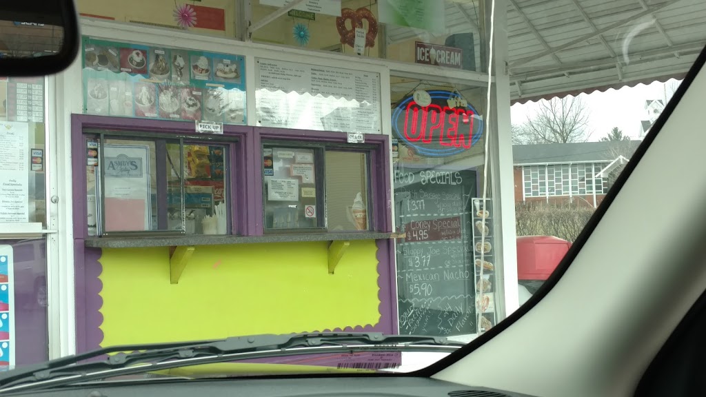 Twist N Dip | restaurant | 3470 Auburn Rd, Auburn Hills, MI 48326, USA | 2488534186 OR +1 248-853-4186