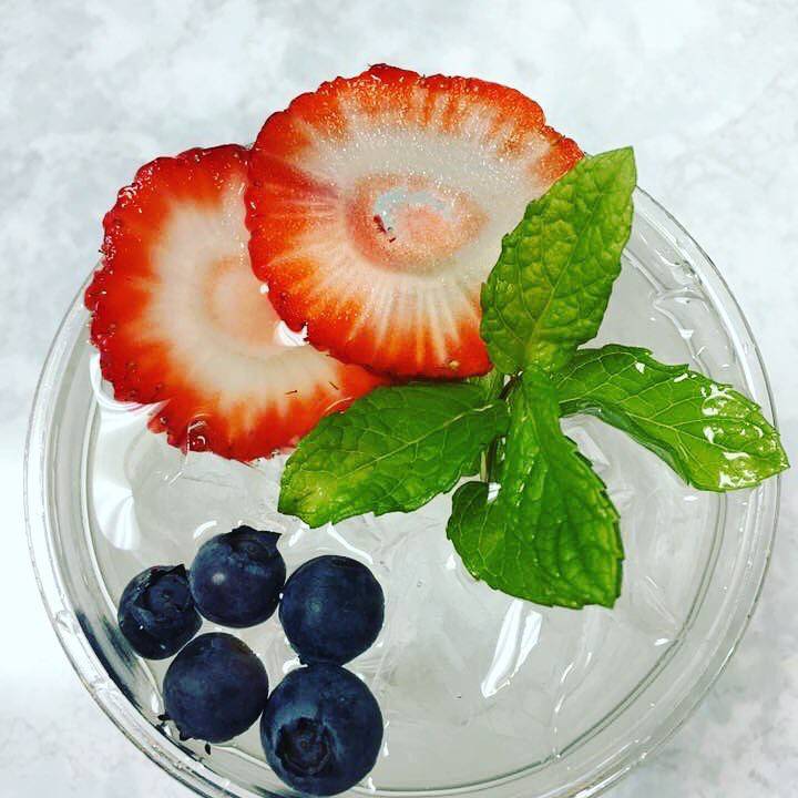 Fresh Rolls | restaurant | 823 Pacific Ave, Tacoma, WA 98402, USA | 2535729064 OR +1 253-572-9064