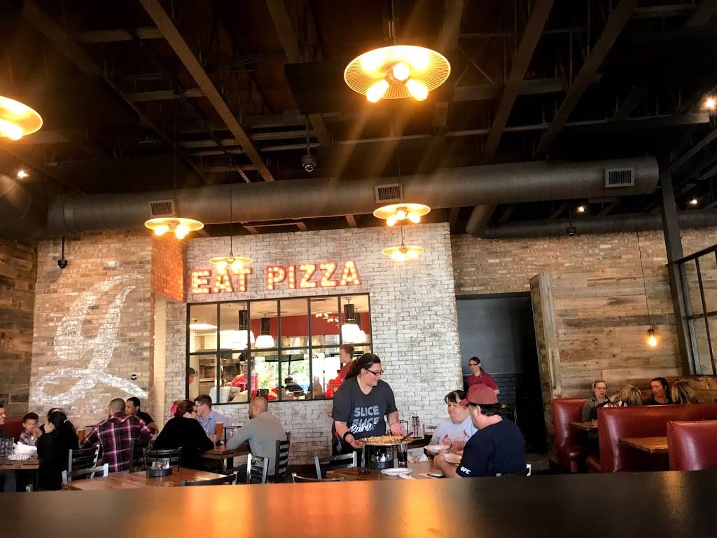 Giordanos | restaurant | 625 W Lincoln Hwy, Schererville, IN 46375, USA | 2192150333 OR +1 219-215-0333