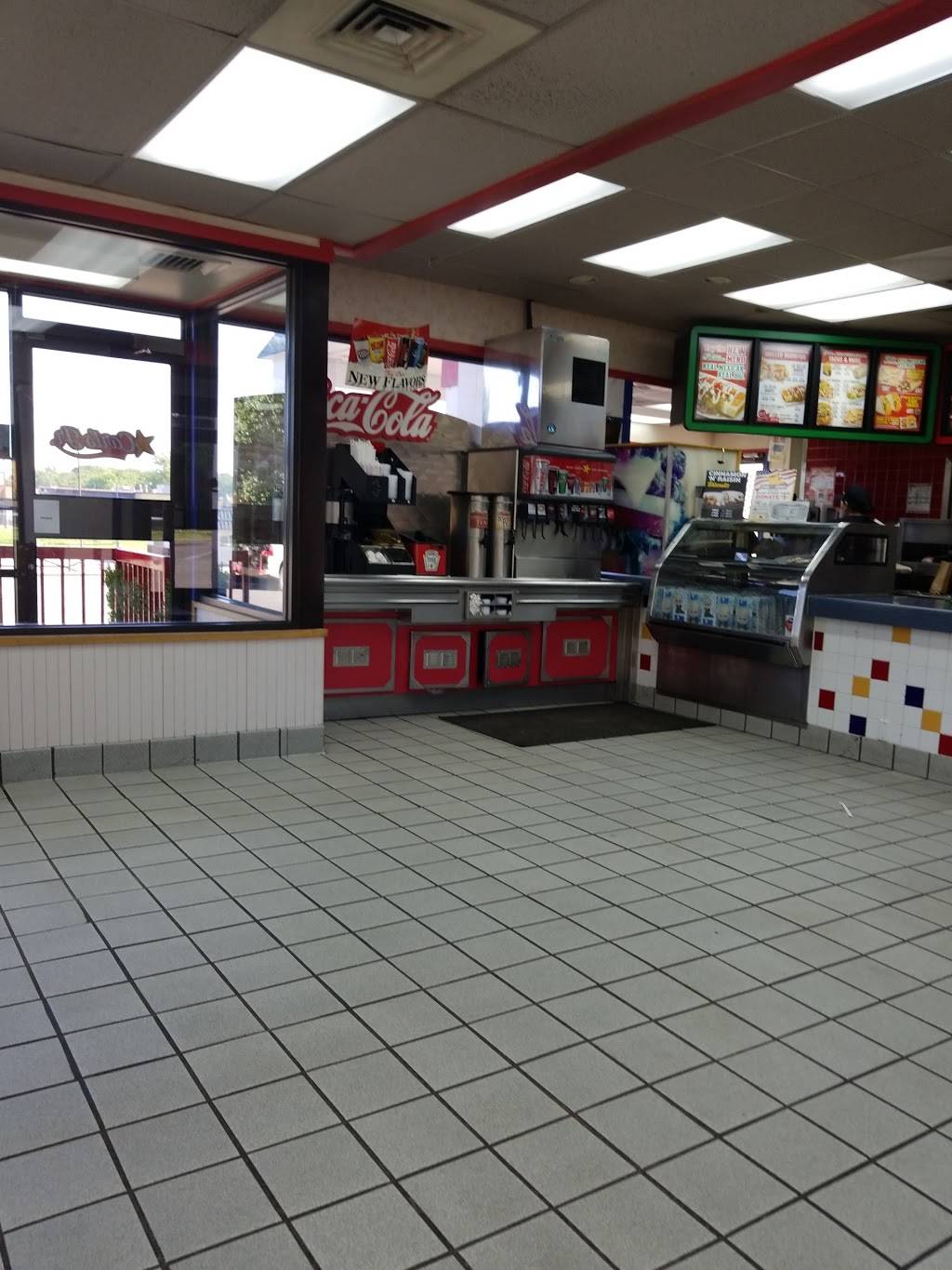 Carls Jr. | restaurant | 1010 N Milt Phillips Ave, Seminole, OK 74868, USA | 4053823166 OR +1 405-382-3166
