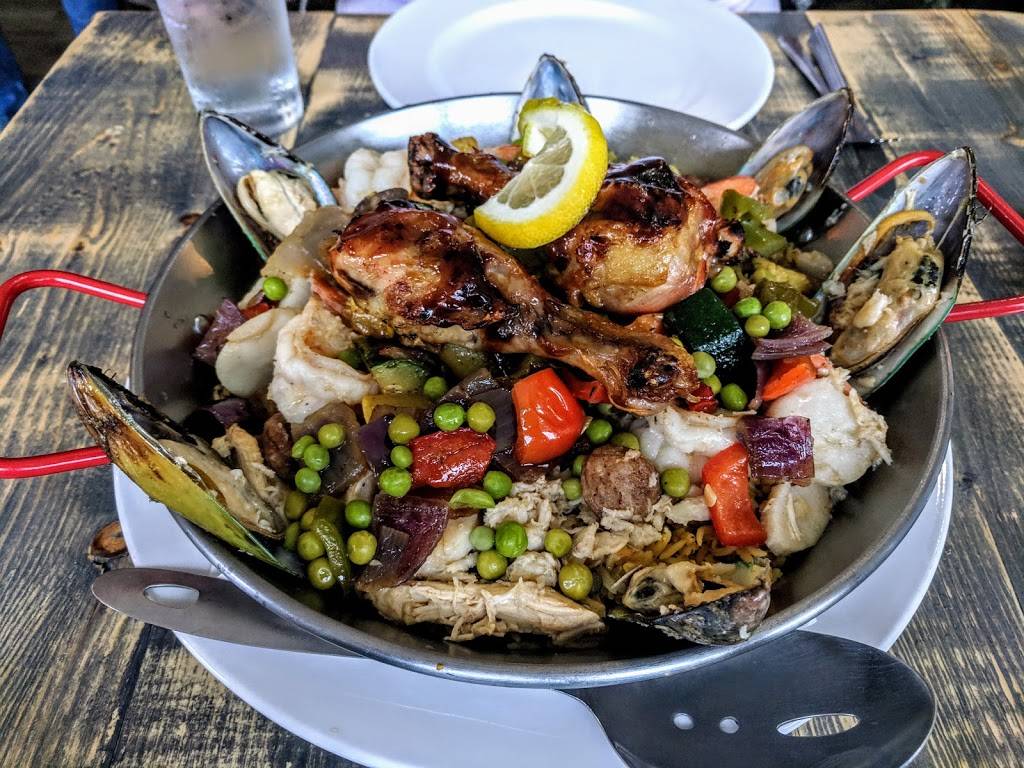 CEDAR land+ sea kitchen | restaurant | 30234 Cedar Neck Rd, Ocean View, DE 19970, USA | 3025392327 OR +1 302-539-2327