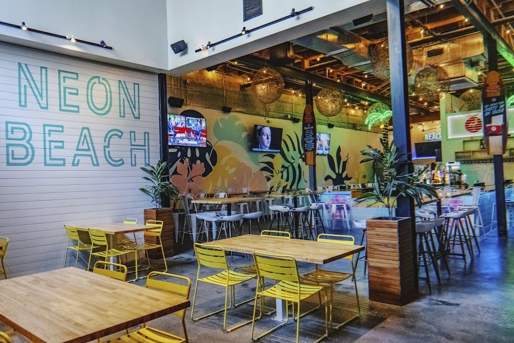Neon Beach | restaurant | 131 N Orange Ave Ste 104, Orlando, FL 32801, USA | 4077359168 OR +1 407-735-9168