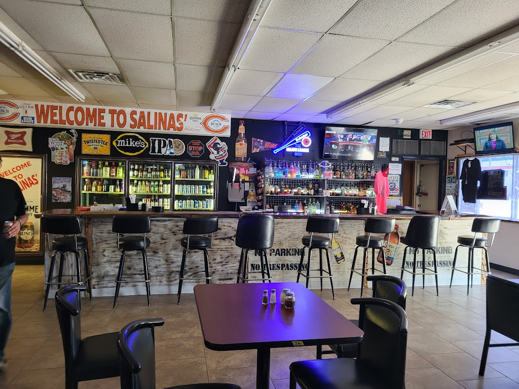 Salinas, LLC | restaurant | 1007 Gilbert St, Charles City, IA 50616, USA | 6417151225 OR +1 641-715-1225