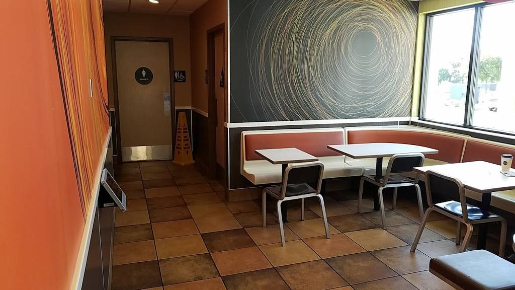 McDonalds | cafe | 650 Avenida Pico, San Clemente, CA 92672, USA | 9494922420 OR +1 949-492-2420