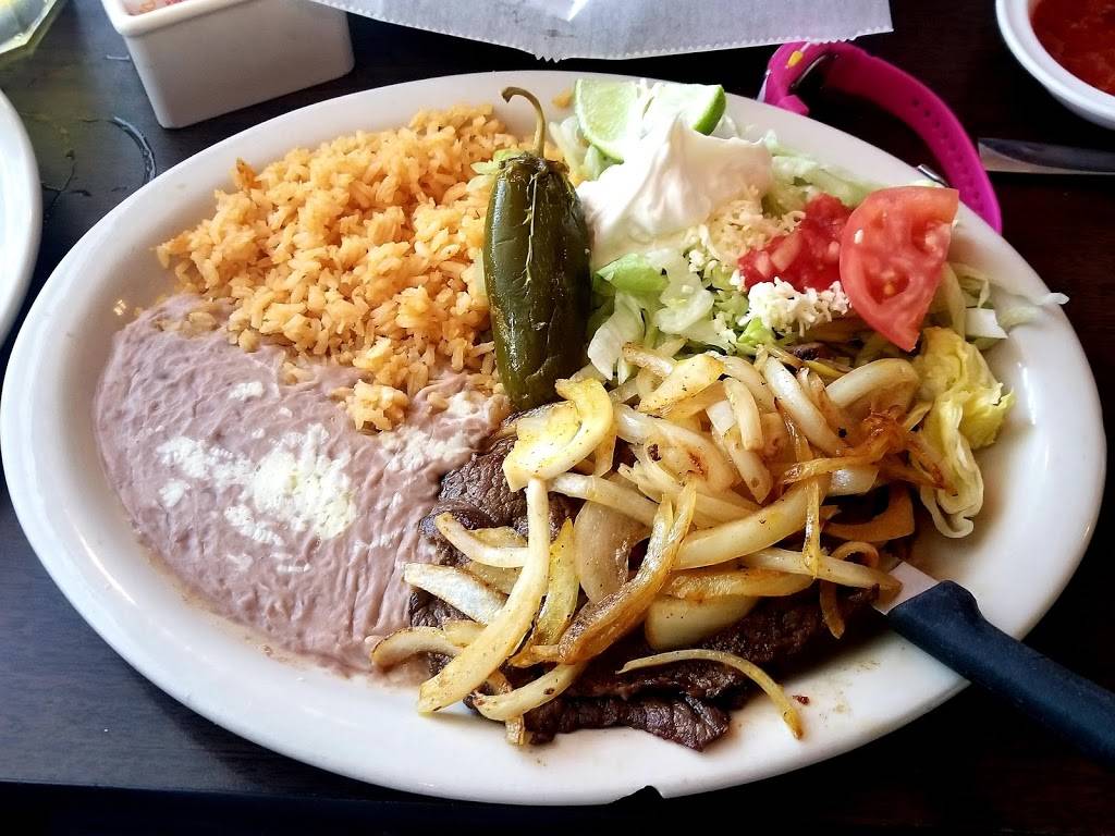El Potro | restaurant | 2470 US-90, Lake City, FL 32055, USA | 3867583100 OR +1 386-758-3100