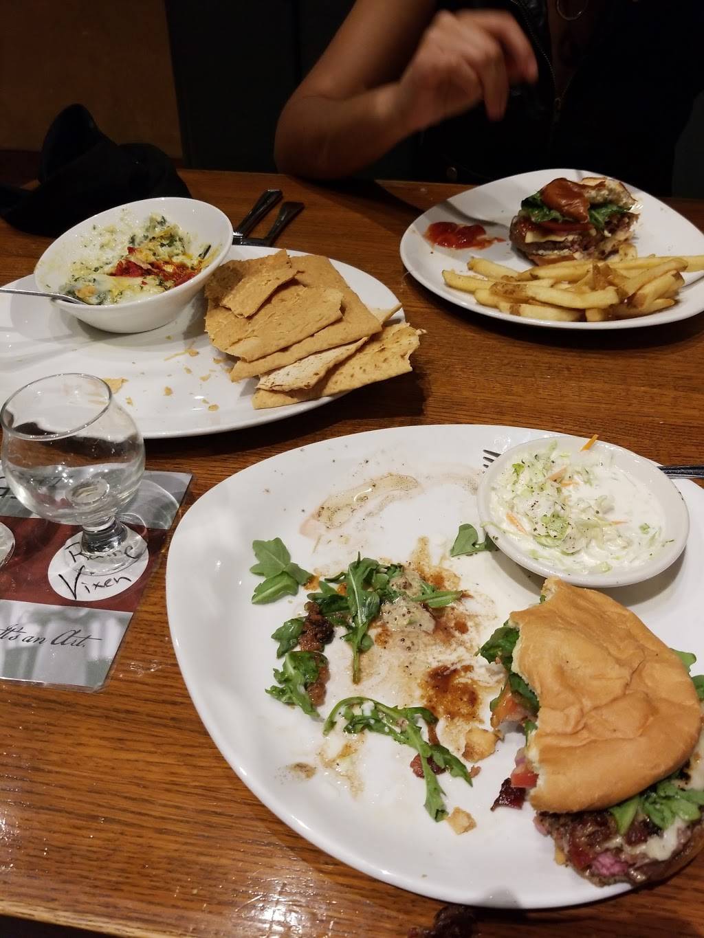 Granite City Food & Brewery | restaurant | 8461 NW Prairie View Rd, Kansas City, MO 64153, USA | 8165873838 OR +1 816-587-3838