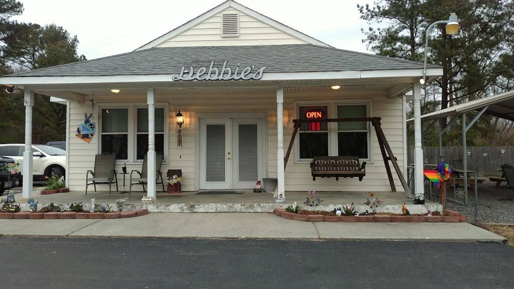 Debbies Family Restaurant | restaurant | 6209 General Puller Hwy, Locust Hill, VA 23092, USA | 8047589595 OR +1 804-758-9595