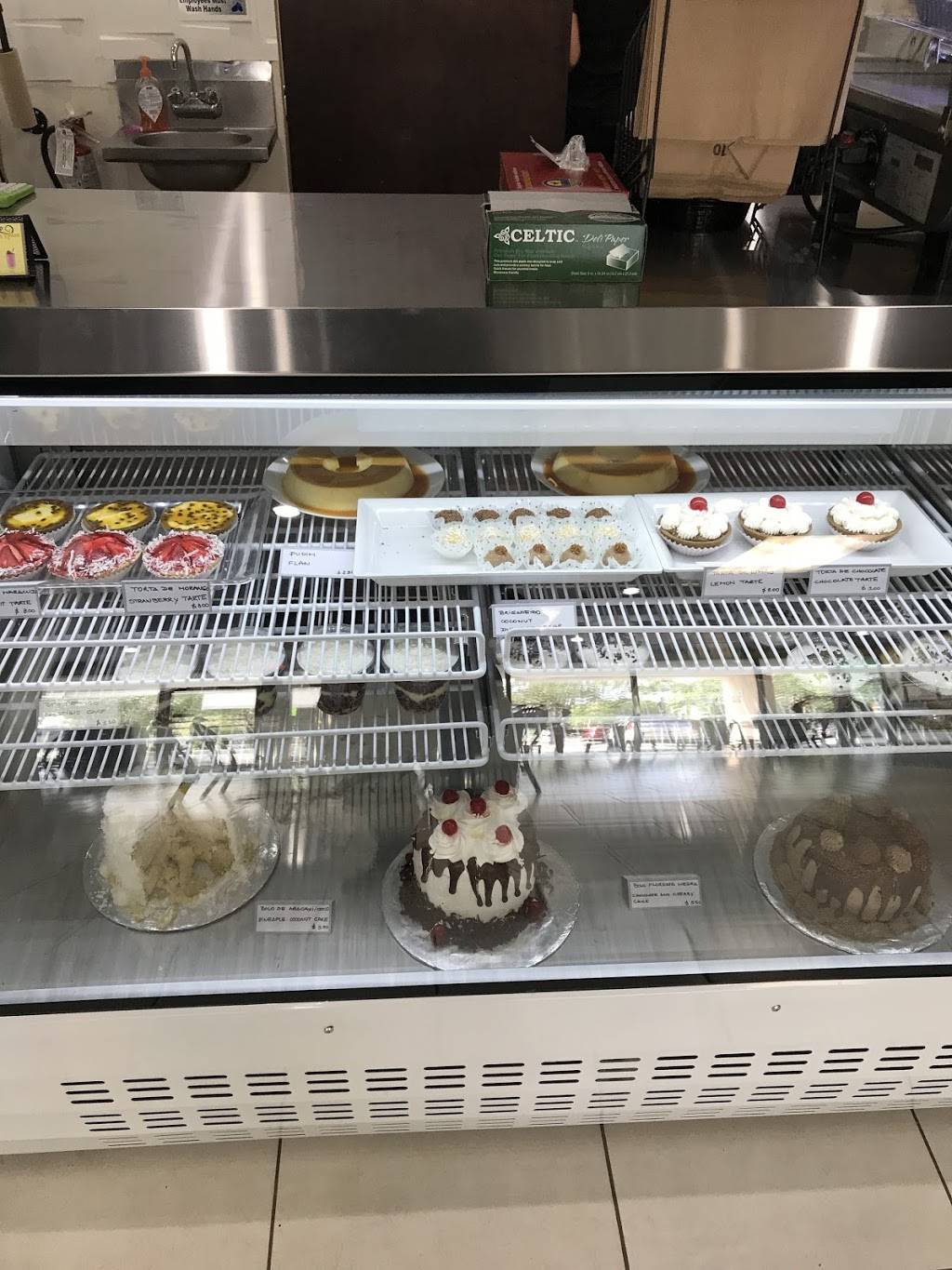 Cafe Minas | restaurant | 1680 W Hillsboro Blvd, Deerfield Beach, FL 33442, USA | 9545707505 OR +1 954-570-7505