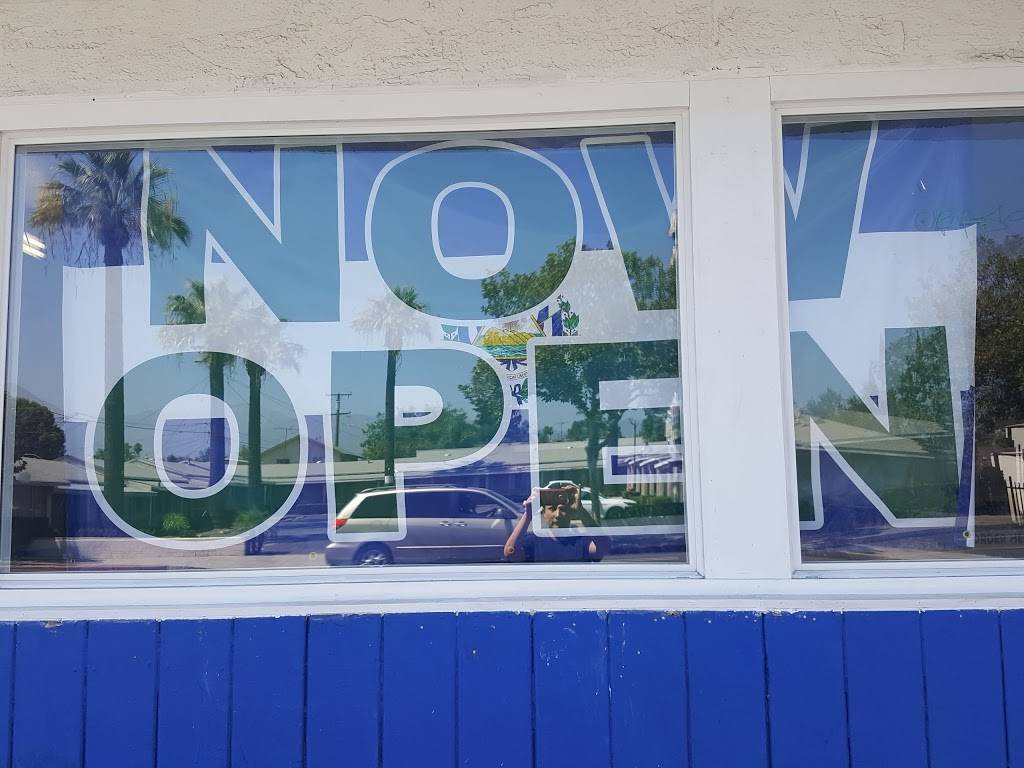 Got Pupusas? The good taste n-2 | restaurant | 990 E Holt Ave, Pomona, CA 91767, USA | 9094613092 OR +1 909-461-3092