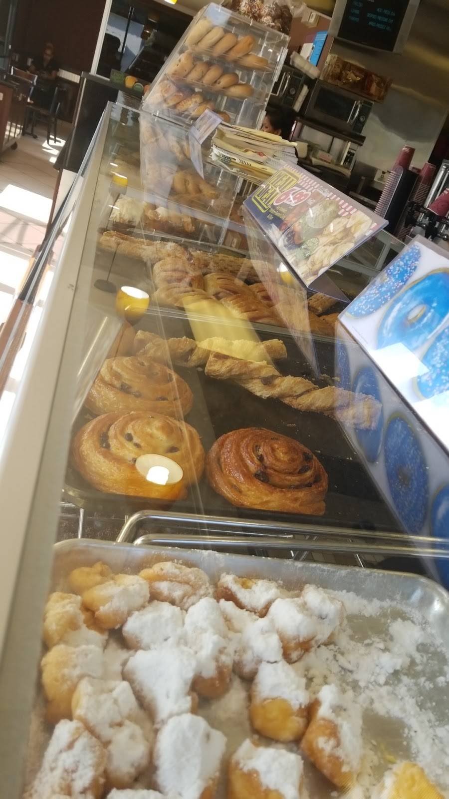 Winchells Donut House | cafe | 1300 E Alondra Blvd, Compton, CA 90221, USA | 3107629435 OR +1 310-762-9435