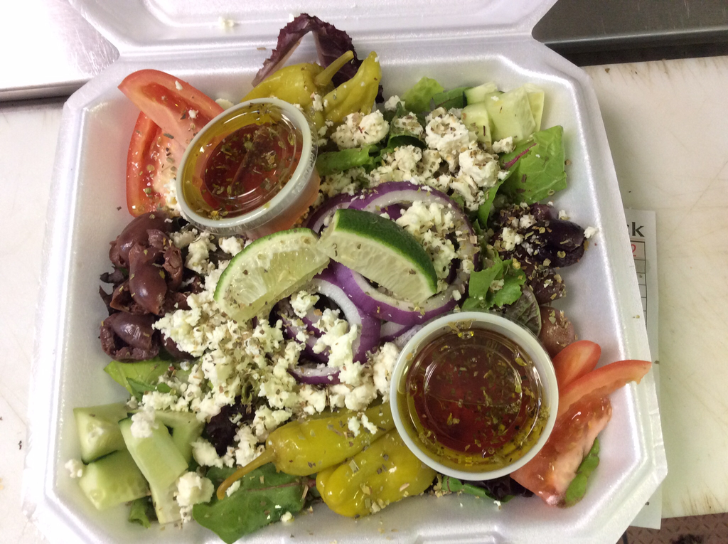 Heights Pizza | meal delivery | 7504 N Florida Ave, Tampa, FL 33604, USA | 8136447130 OR +1 813-644-7130