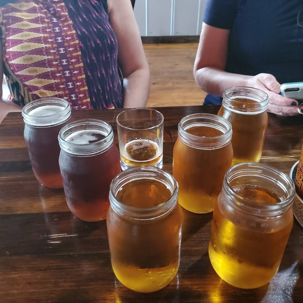 BubbaQues BBQ - Crystal River | restaurant | 631 N Citrus Ave suite c, Crystal River, FL 34428, USA | 3527957227 OR +1 352-795-7227