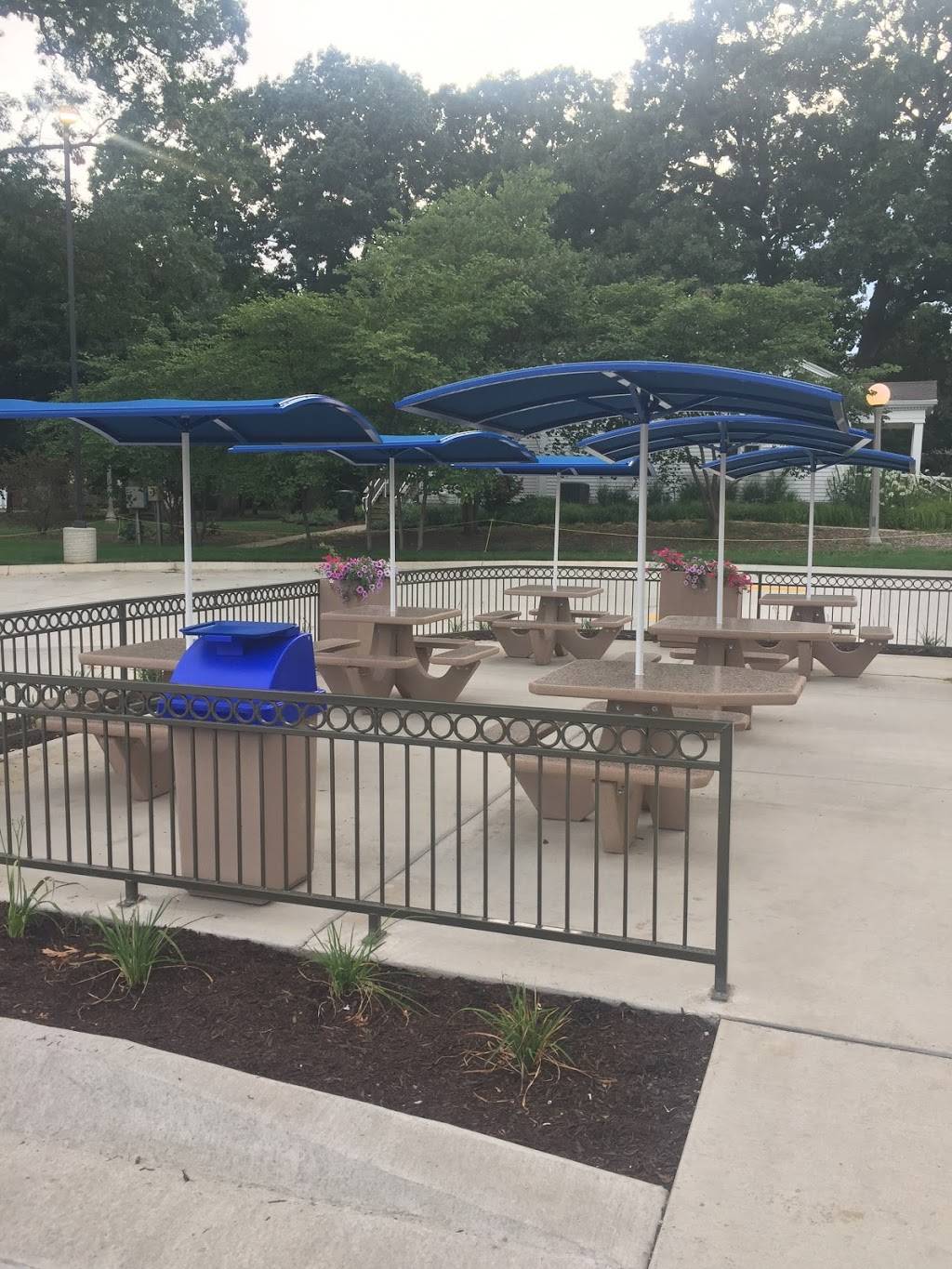 Culvers | restaurant | 201 W University Ave, Urbana, IL 61801, USA | 2176071162 OR +1 217-607-1162