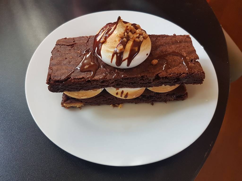 Urban Parisian Patisserie & Boulangerie | bakery | 401 Main St, Port Dover, ON N0A 1N0, Canada | 2262060066 OR +1 226-206-0066