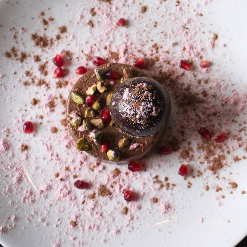 Element 112 | restaurant | 5735 N Main St, Sylvania, OH 43560, USA | 4195171104 OR +1 419-517-1104