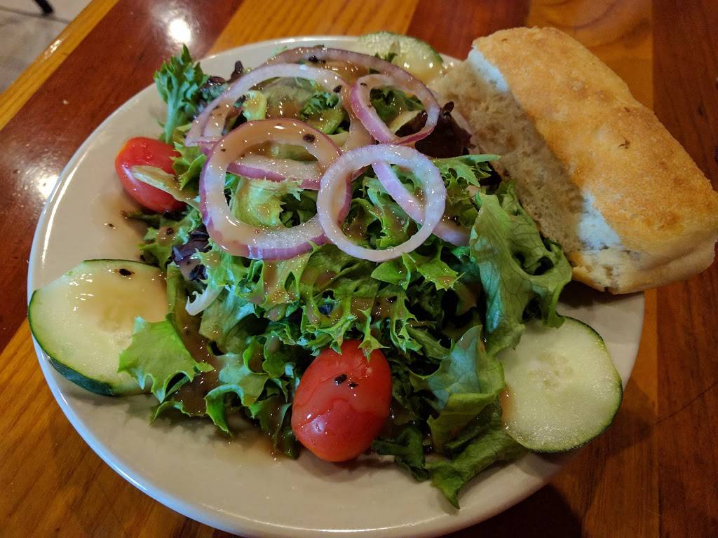 Enricos Brick Oven Pizzeria & Pub | restaurant | 500 Main St, Sturbridge, MA 01566, USA | 5083471740 OR +1 508-347-1740