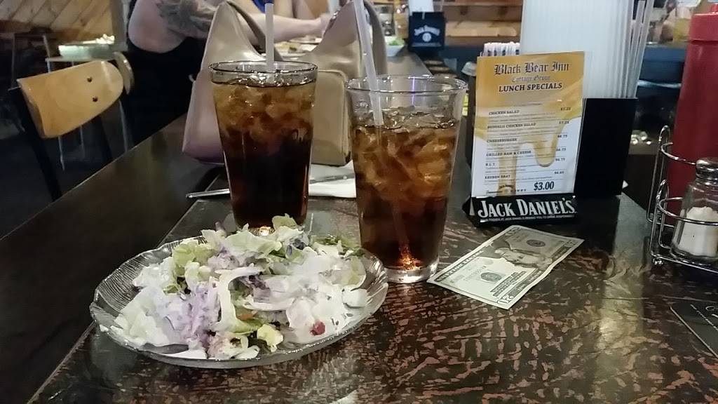 Black Bear Inn | restaurant | 320 W Cottage Grove Rd, Cottage Grove, WI 53527, USA | 6088395222 OR +1 608-839-5222